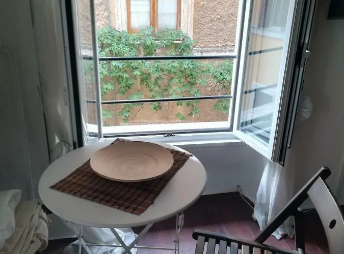 Trastevere Intimate *